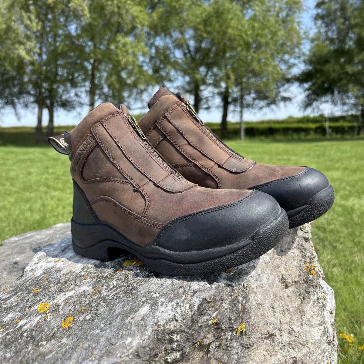 Atlas Zip-Front Yard Boots