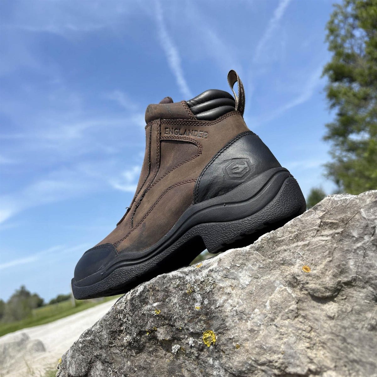 Atlas Zip-Front Yard Boots