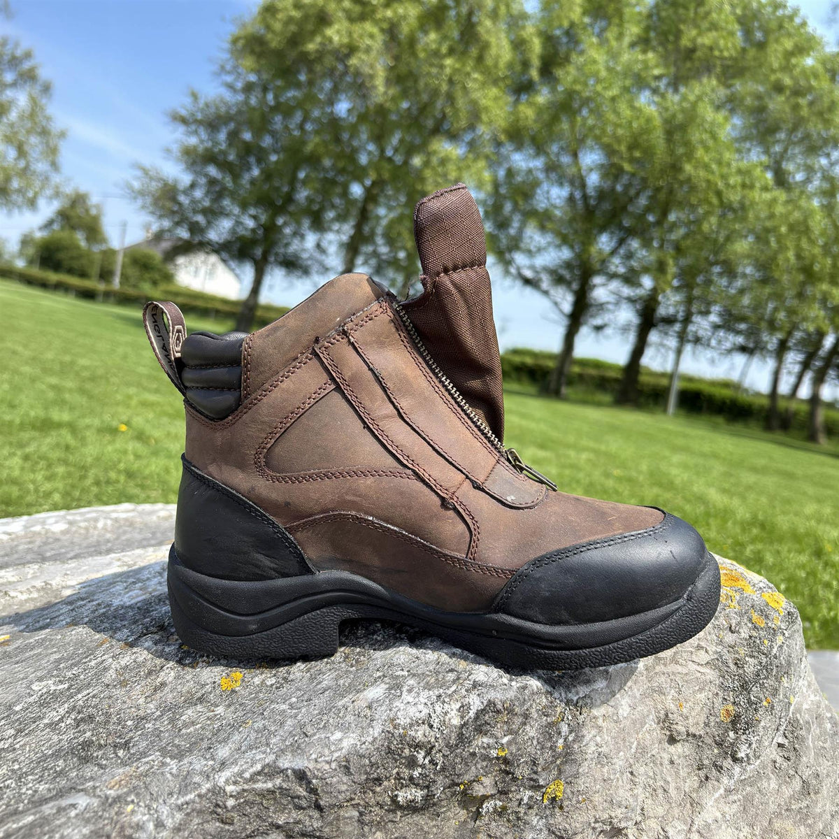 Atlas Zip-Front Yard Boots