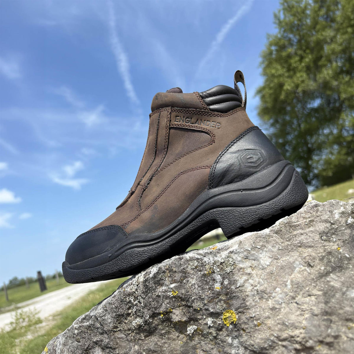Atlas Zip-Front Yard Boots